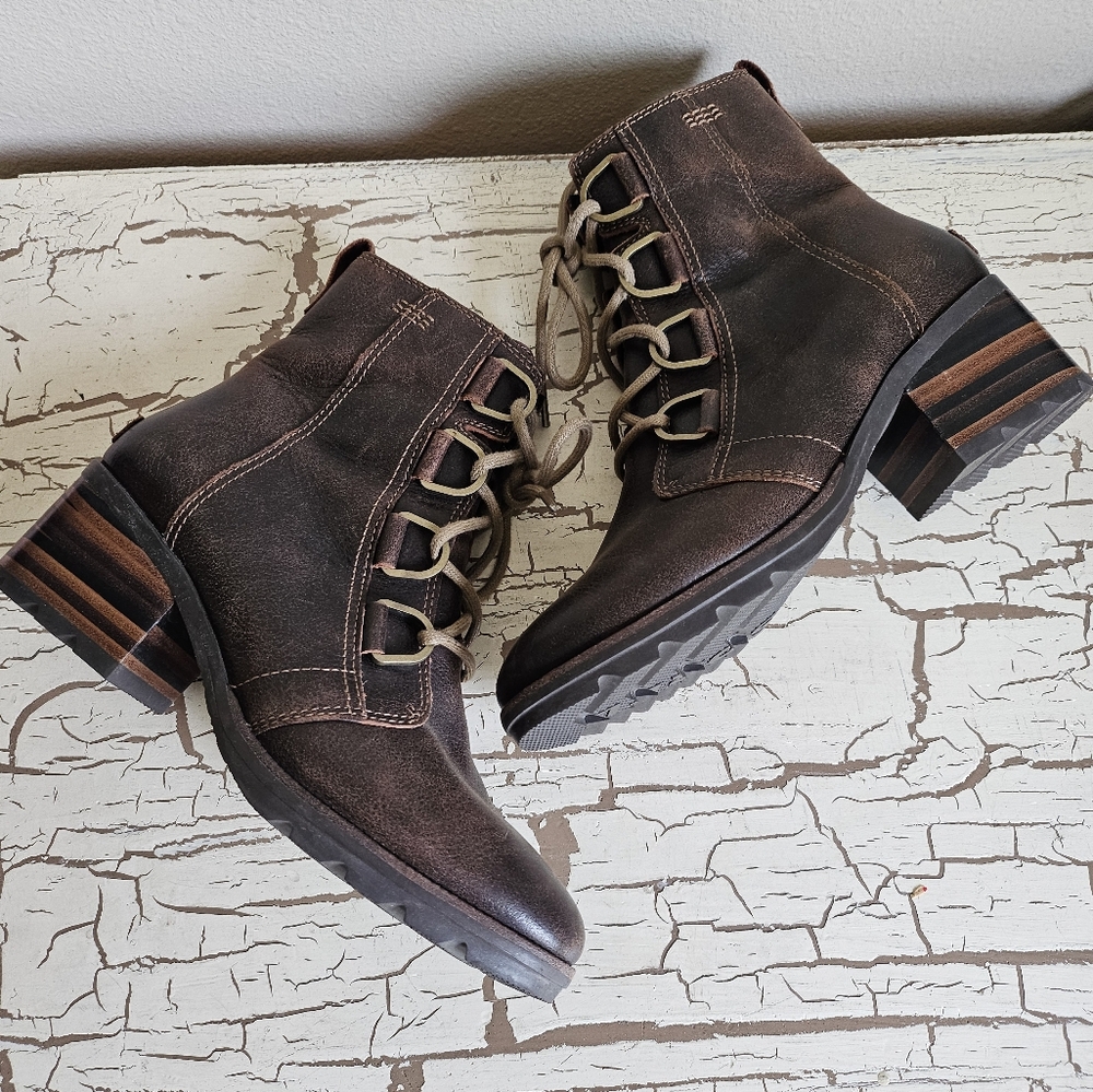 Sorel Cate Lace Up 8.5 Brown Heeled Leather Boots Excellent Condition - Picture 2 of 8